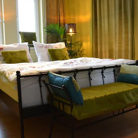 Гостевой дом Rose House Прага